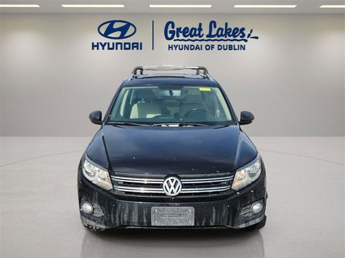 Used 2015 Volkswagen Tiguan SE image 8