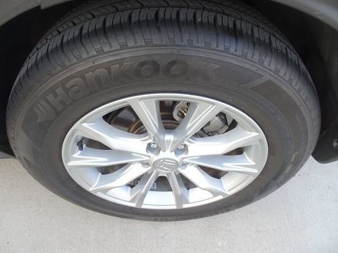 Certified 2024 Honda CR-V EX image 10