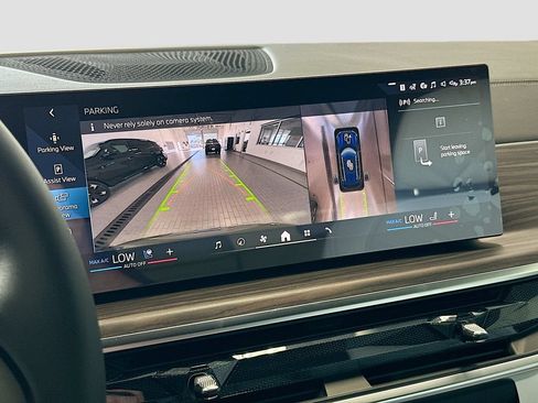 New 2026 BMW X5 xDrive50e w/ Executive Package AWD/4WD image 14