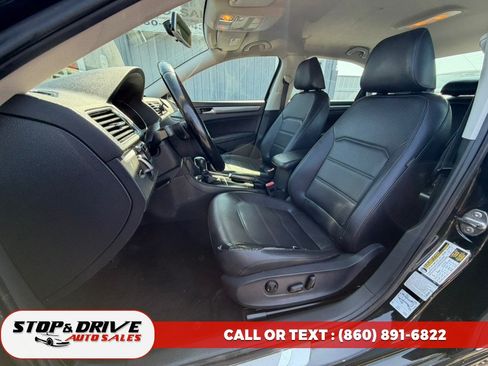Used 2016 Volkswagen Passat 1.8T R-Line FWD image 16
