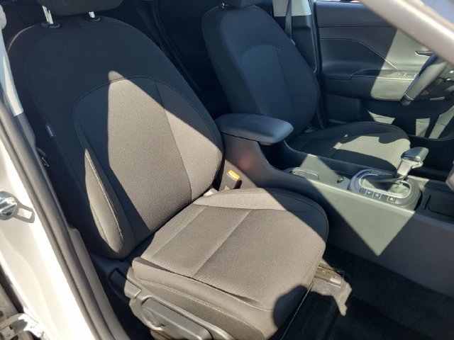 Used 2026 Hyundai Kona SEL Sport FWD image 21