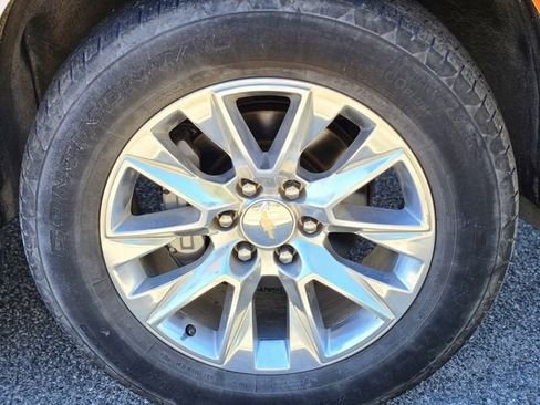 Used 2024 Chevrolet Tahoe Premier image 10