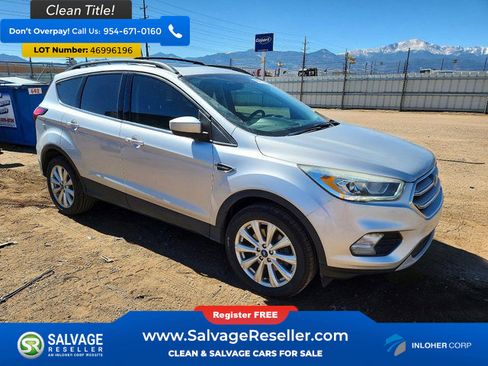 Used 2019 Ford Escape SEL image 5