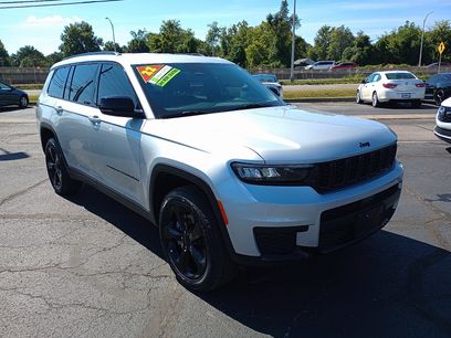 Used 2022 Jeep Grand Cherokee L Laredo