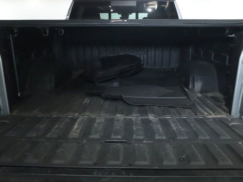 Used 2023 GMC Sierra 1500 Denali w/ Technology Package AWD/4WD image 30