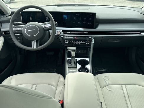 New 2026 Hyundai Sonata SE FWD image 14
