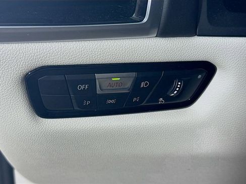 Used 2023 BMW 840i xDrive Convertible w/ Comfort Seating Package AWD/4WD image 10