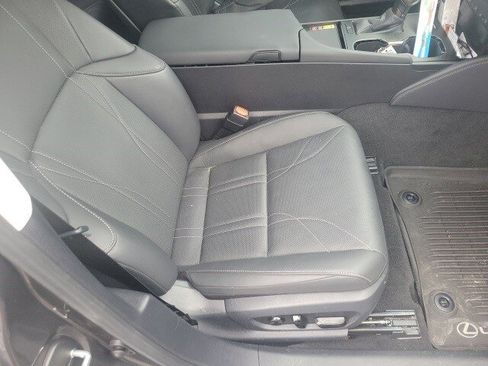 Certified 2024 Lexus ES 350 Ultra Luxury w/ Accessory Package (Z1) image 10