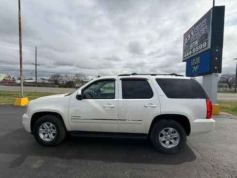 Used 2011 GMC Yukon SLT w/ SLT-2 Equipment Package image 7