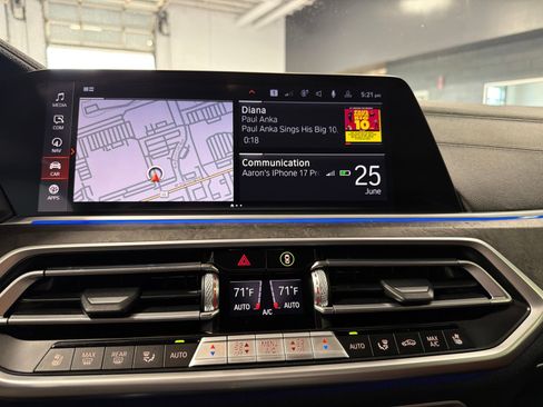 Used 2021 BMW X5 M50i w/ Executive Package AWD/4WD image 21