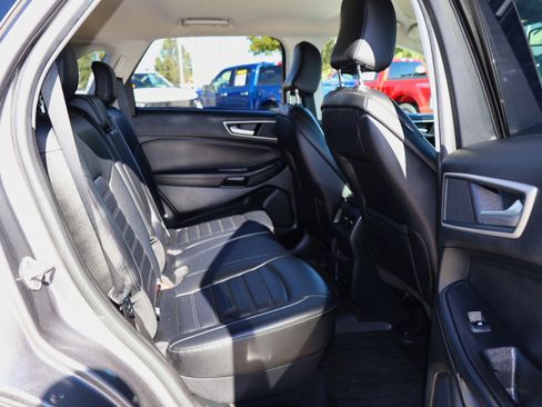 Used 2023 Ford Edge SEL w/ Convenience Package image 28