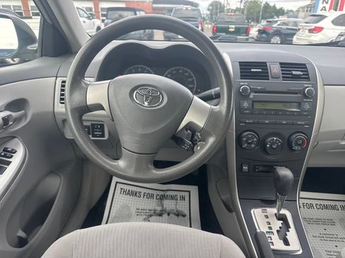 Used 2010 Toyota Corolla FWD image 13