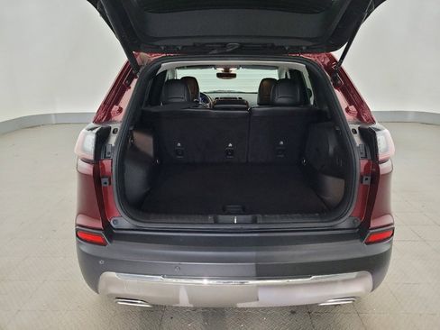 Used 2019 Jeep Cherokee Limited AWD/4WD image 29