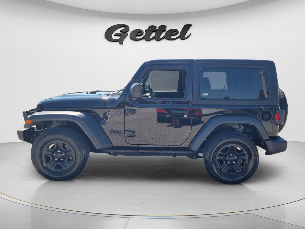 Used 2022 Jeep Wrangler Sport AWD/4WD image 8