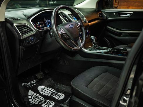 Used 2018 Ford Edge SEL FWD image 8