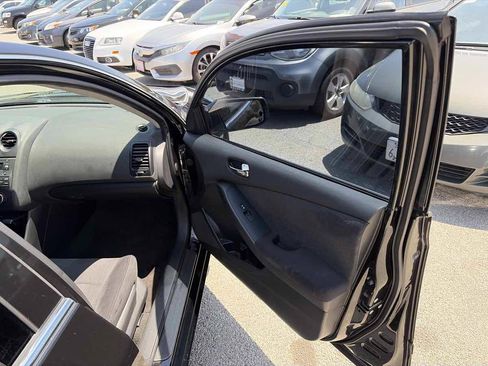Used 2012 Nissan Altima 2.5 S FWD image 25