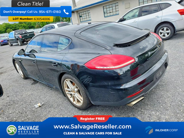 Used 2015 Porsche Panamera 4 AWD/4WD image 3