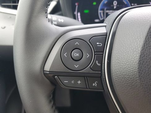 Certified 2026 Toyota Corolla SE FWD image 19
