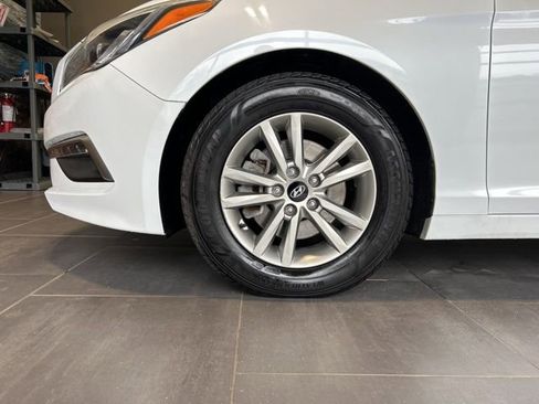Used 2015 Hyundai Sonata SE FWD image 36