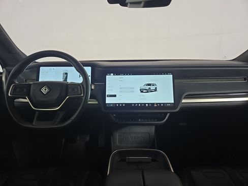 Used 2025 Rivian R1S Adventure AWD/4WD image 27