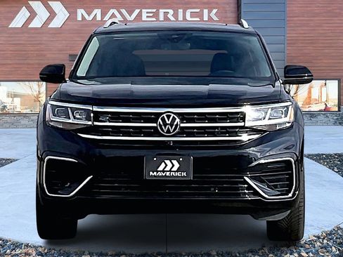 Used 2022 Volkswagen Atlas SEL Premium image 2