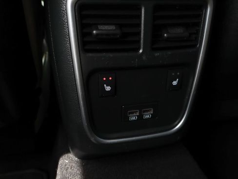 Used 2023 Chrysler 300 Touring L w/ Popular Equipment Group AWD/4WD image 45