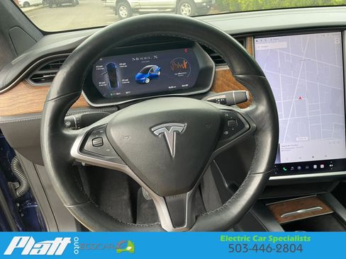 Used 2019 Tesla Model X 100D image 38