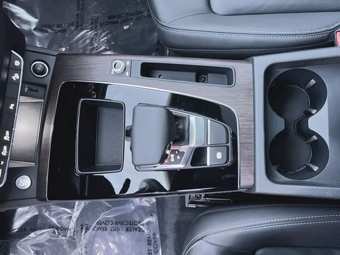 Used 2023 Audi Q5 2.0T Premium Plus image 23