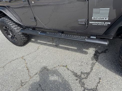 Used 2017 Jeep Wrangler Unlimited Sport w/ Quick Order Package 24S image 31