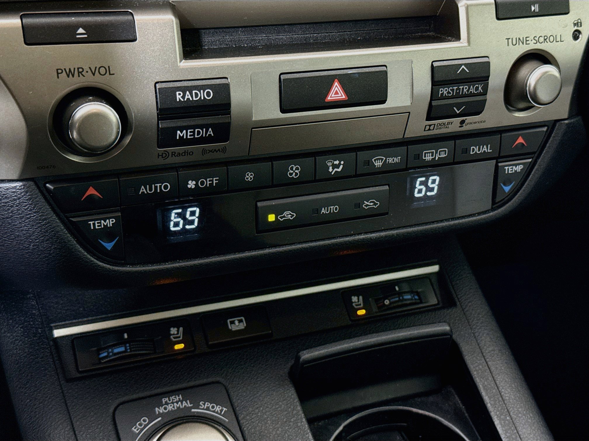 Used 2015 Lexus ES 350 w/ Luxury Package FWD image 18