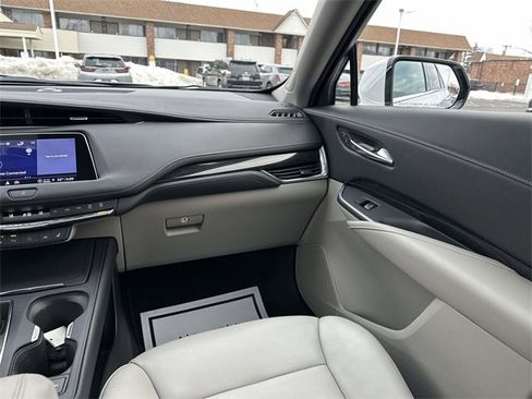 Certified 2023 Cadillac XT4 Premium Luxury w/ Cold Weather Package image 34
