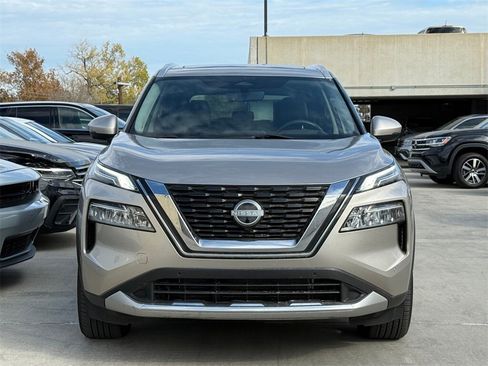 Used 2023 Nissan Rogue Platinum w/ Platinum Premium Package image 4