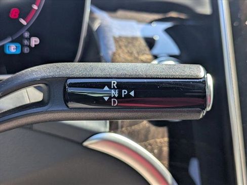 Certified 2025 Mercedes-Benz GLC 300 4MATIC image 14