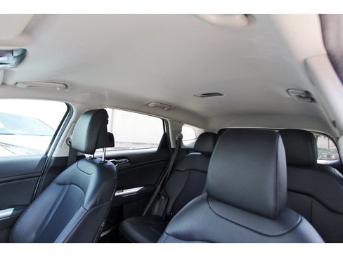 Certified 2023 Kia Sportage EX FWD image 32