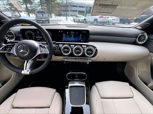 New 2026 Mercedes-Benz CLA 250 4MATIC image 5