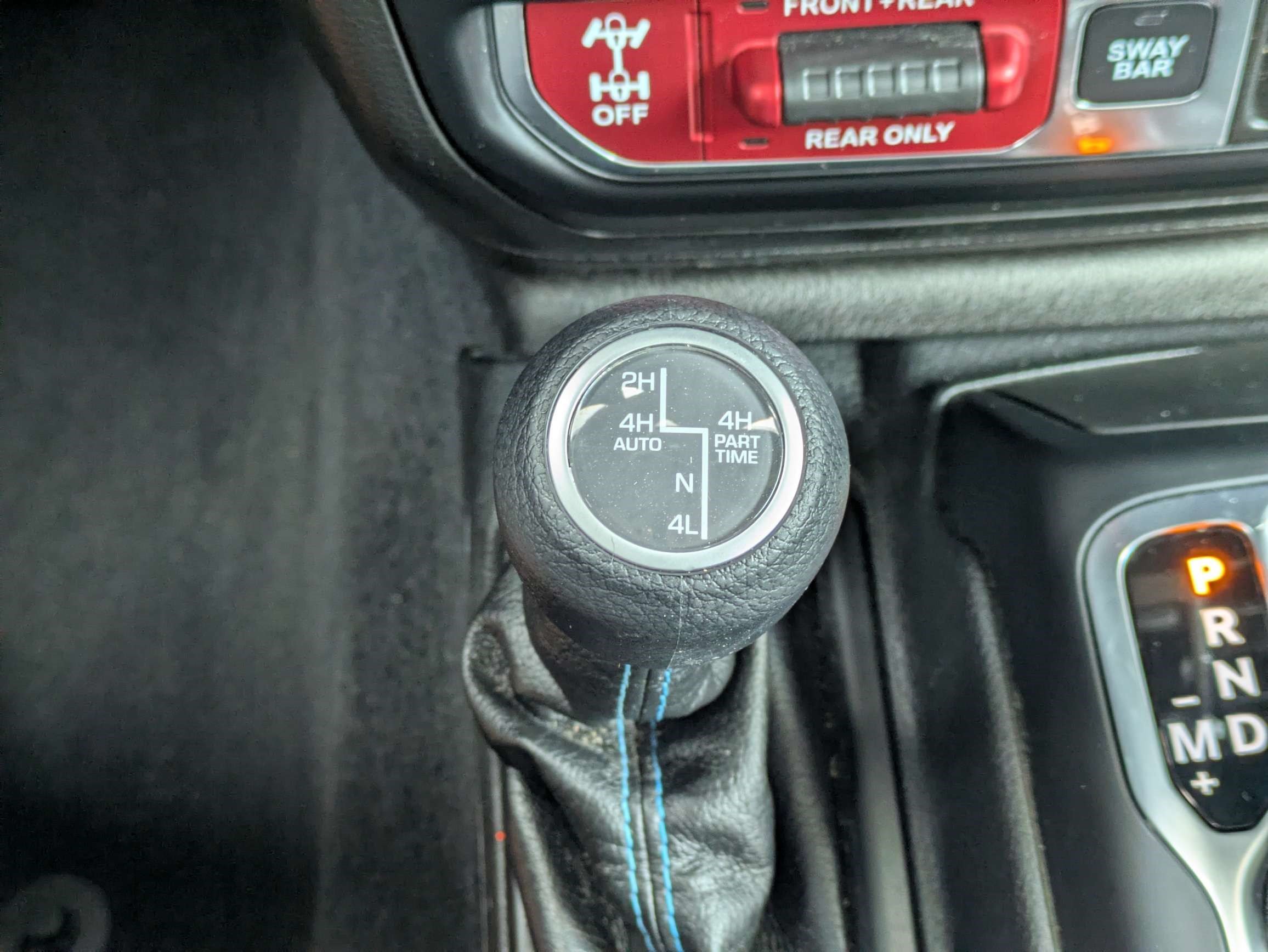 Used 2023 Jeep Wrangler Unlimited Rubicon 4xe w/ Cold Weather Group AWD/4WD image 27