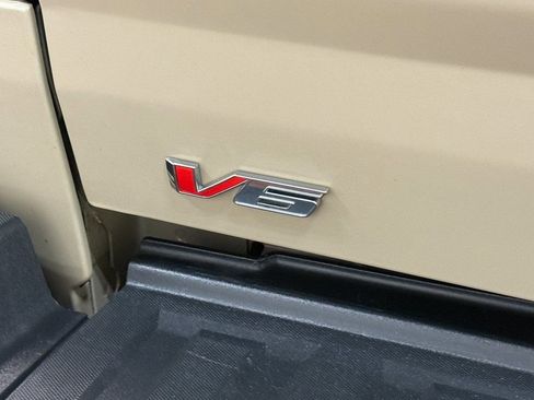 Used 2022 GMC Canyon AT4 image 56