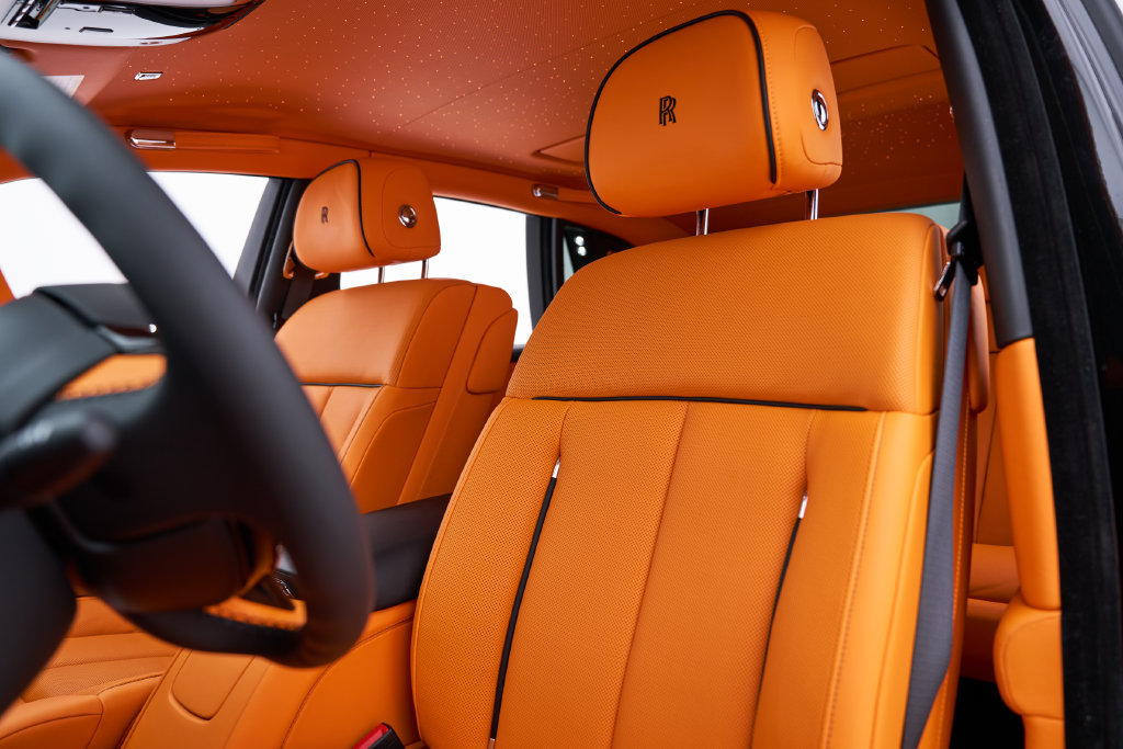 Used 2026 Rolls-Royce Phantom Sedan RWD image 68