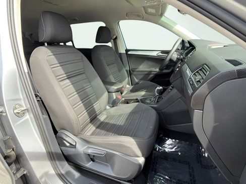 Used 2022 Volkswagen Tiguan S FWD image 29