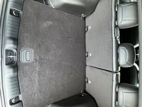 Used 2024 Jeep Compass Limited image 26