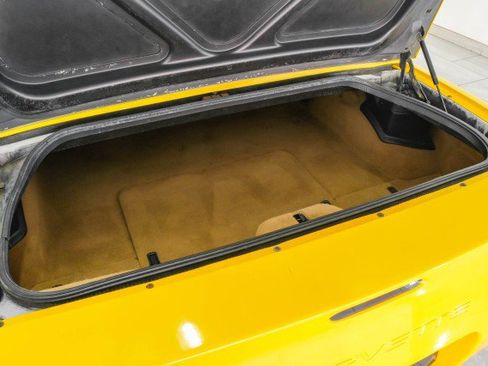 Used 2004 Chevrolet Corvette AUTOMATIC LEATHER SEATS BOSE S w/ Preferred Equipment Group image 52