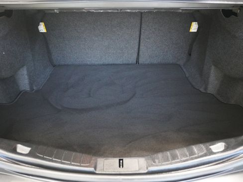 Used 2020 Ford Fusion SE image 21