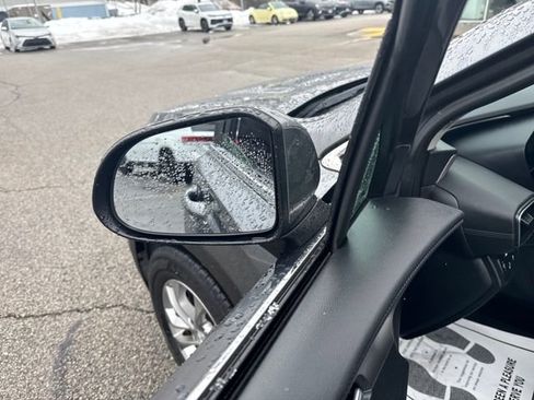 Used 2019 Hyundai Santa Fe SE image 14