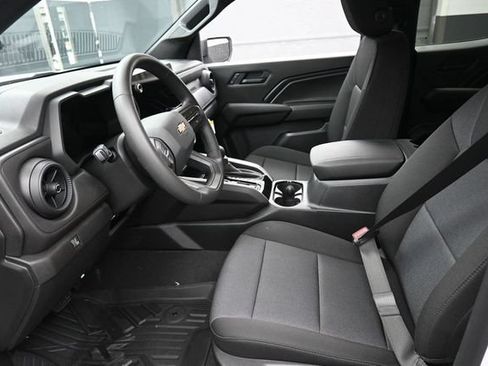 New 2026 Chevrolet Colorado W/T AWD/4WD image 8