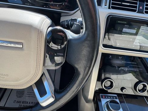 Used 2019 Land Rover Range Rover HSE AWD/4WD image 28