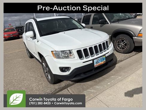 Used 2015 Jeep Compass Limited w/ Sun/Sound Group AWD/4WD image 1