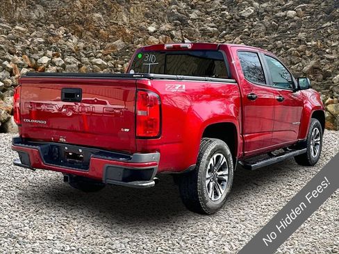 Used 2021 Chevrolet Colorado Z71 AWD/4WD image 2