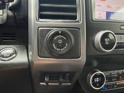 Used 2020 Ford Expedition Max Platinum AWD/4WD image 37
