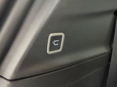 New 2026 Chrysler Pacifica Select image 35