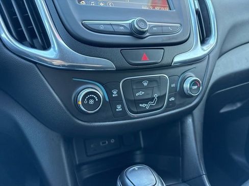 Used 2019 Chevrolet Equinox LT image 21